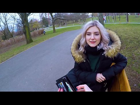 ❤️ Už pinigus nuryja karštą nepažįstamojo spermą - blowjob in the park by Eva Elfie ❤ Dulkinimo video prie mūsų lt.fullsexmovs.ru ❌️